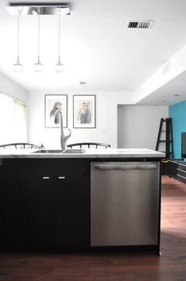 Cozy 1 Bd Suite Centrally Located North Vancouver Esterno foto